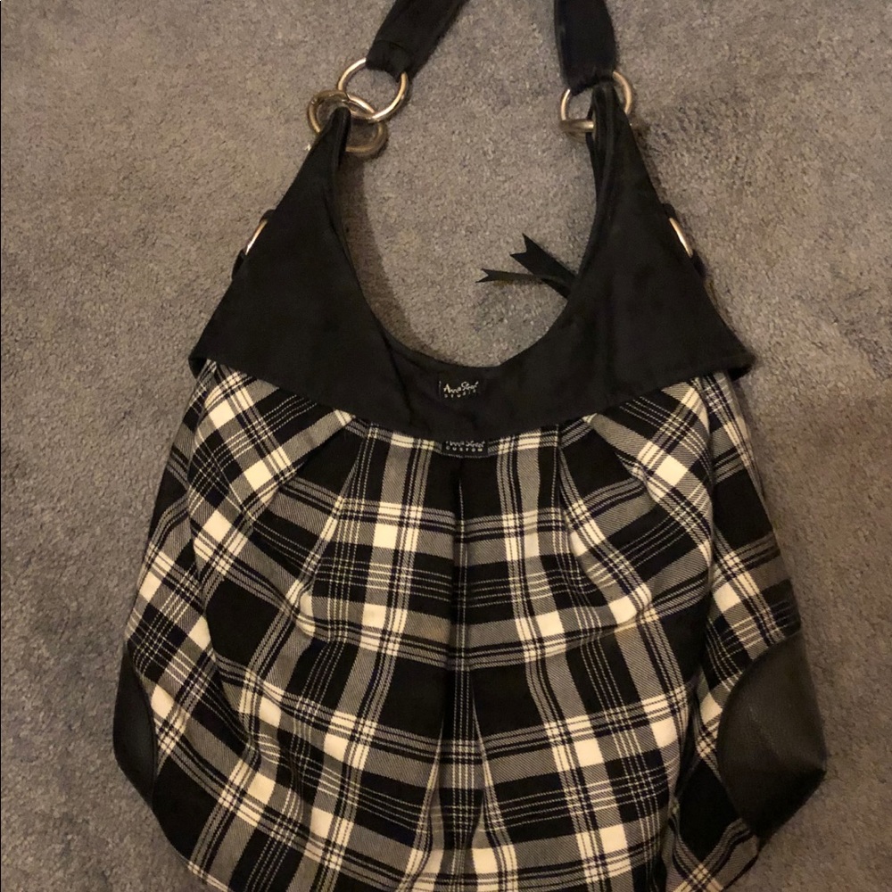 Anna street hobo purse with 2 outer shells